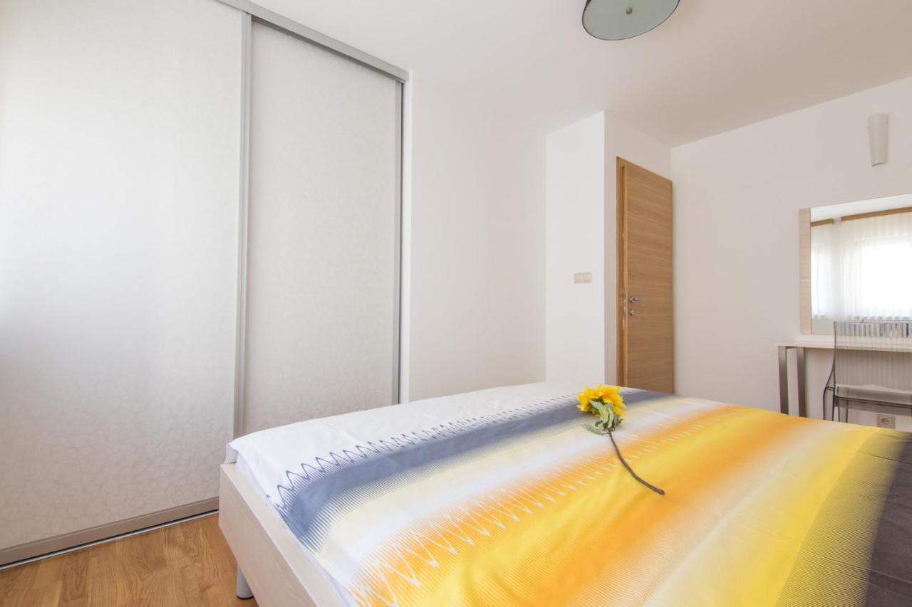 Villa Novak Donji Okrug  Ngoại thất bức ảnh